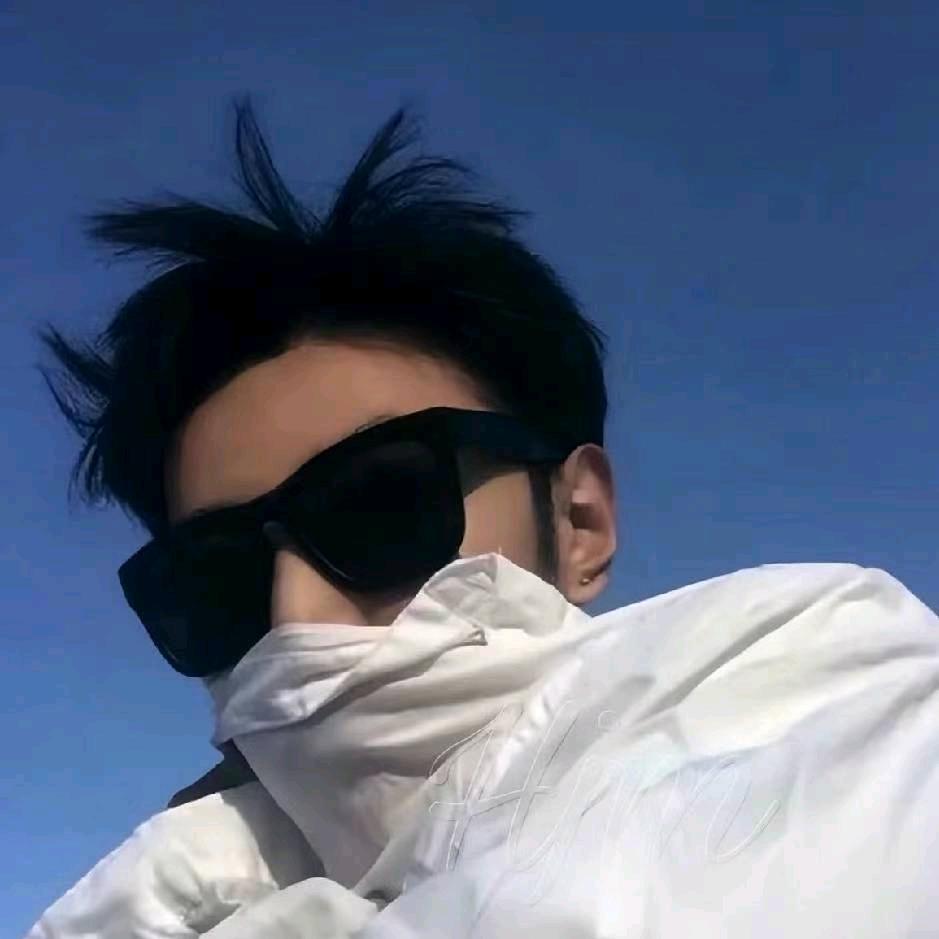 一杯冰美式，