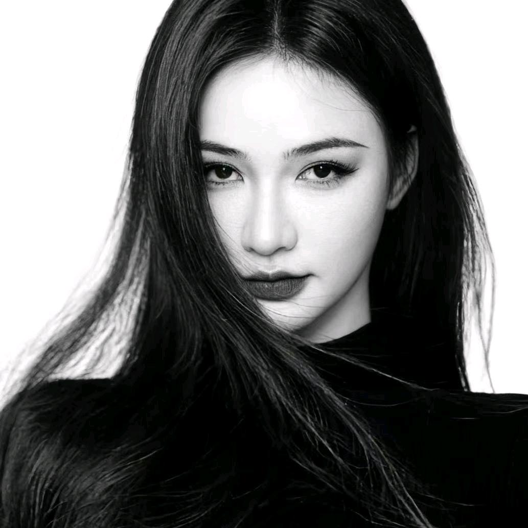 杏杏泰裤辣