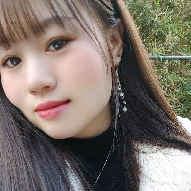 玲儿，一切随缘