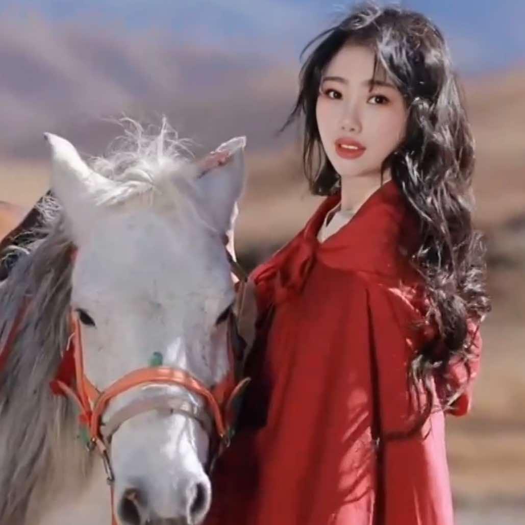 敕勒川民族服装摄影店