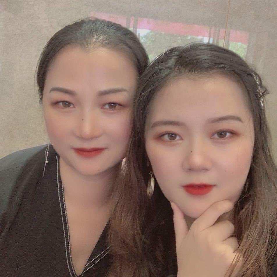 蒙娜丽莎瓷砖左左