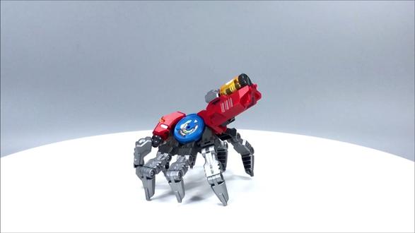 变形金刚 这只小鲸鱼的变形特别适合手残党～敲级简单有木有!